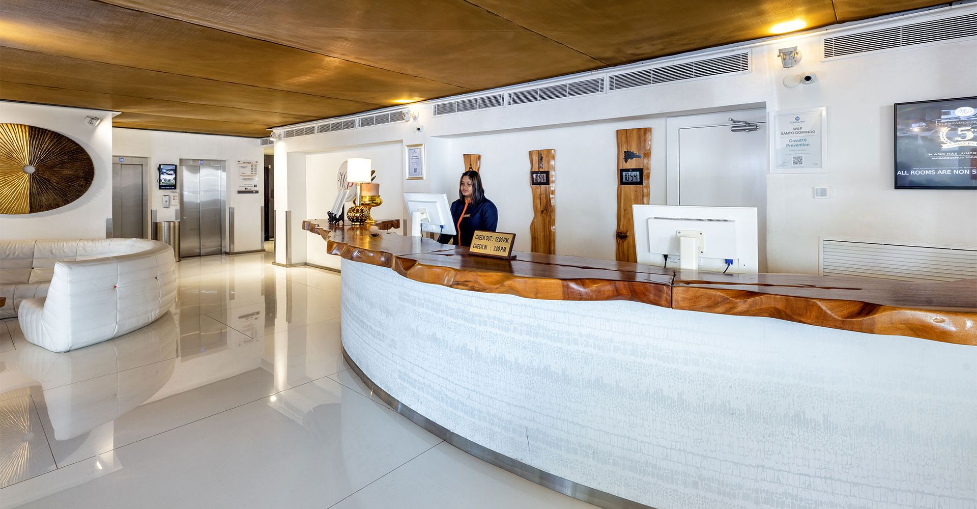 Slideshow Lobby